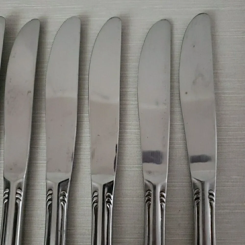 Columbia Stainless Dinner Knives Beaded Floral 8.5